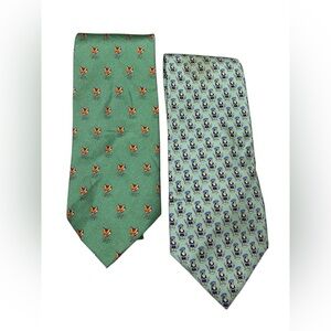 Vineyard Vines Green and Light Blue Novelty Fox & Gladiator Ties.  100% Silk.